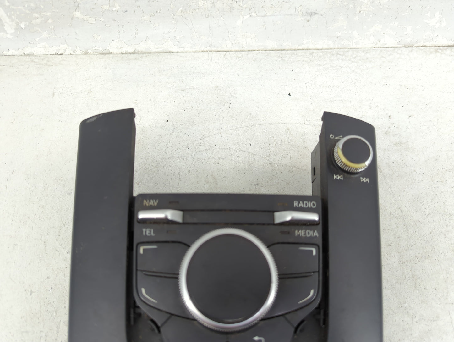 2015 Audi A3 Radio AM FM Cd Player Receiver Replacement P/N:8V0919614B Fits OEM Used Auto Parts - Oemusedautoparts1.com