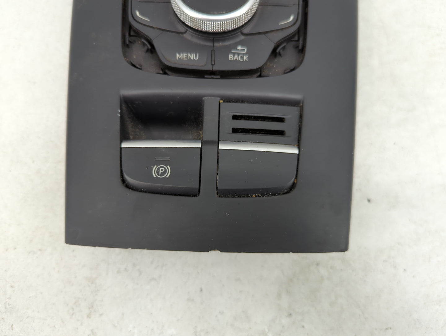 2015 Audi A3 Radio AM FM Cd Player Receiver Replacement P/N:8V0919614B Fits OEM Used Auto Parts - Oemusedautoparts1.com