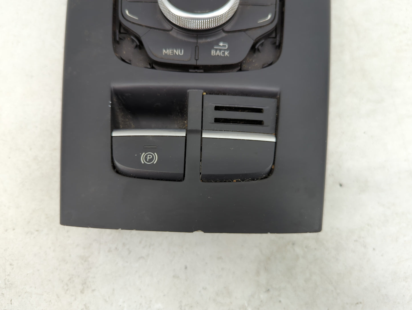 2015 Audi A3 Radio AM FM Cd Player Receiver Replacement P/N:8V0919614B Fits OEM Used Auto Parts - Oemusedautoparts1.com