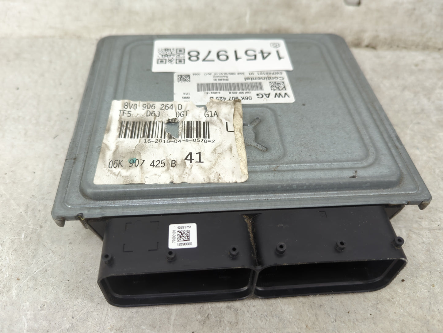 2015 Audi A3 PCM Engine Control Computer ECU ECM PCU OEM P/N:06K907425B 8V0906264D, 5WP49101 Fits Fits 2016 2017 OEM Used Au
