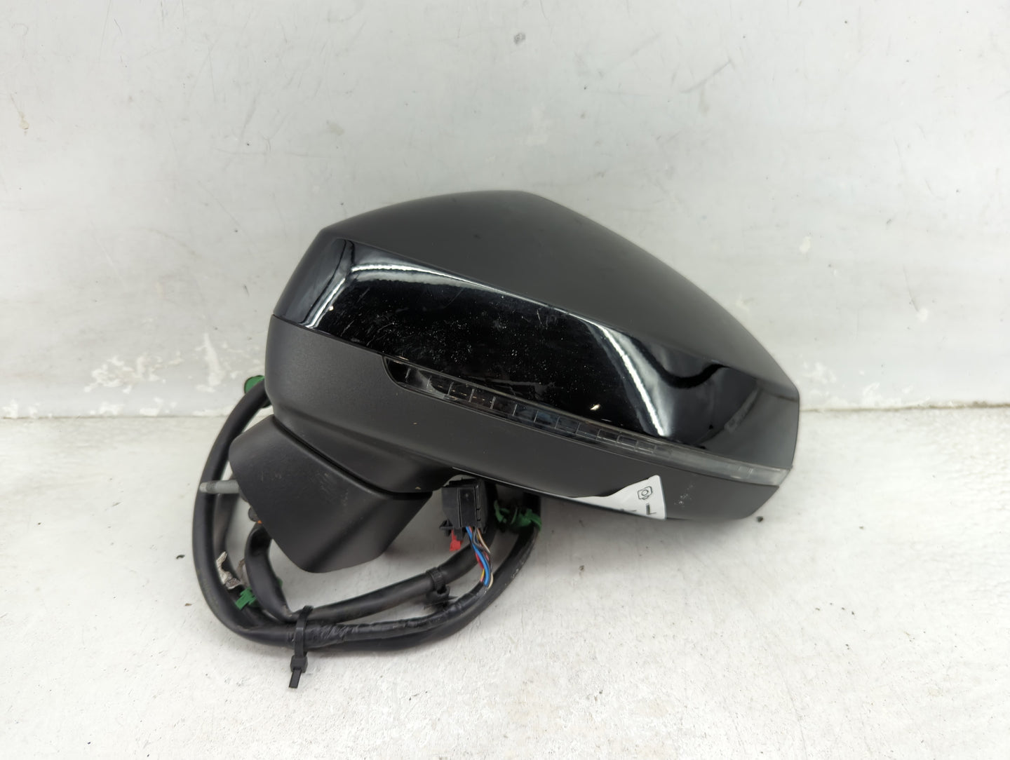 2015-2018 Audi A3 Driver Side View Mirror - Left Door Mirror OEM Used - Oemusedautoparts1.com