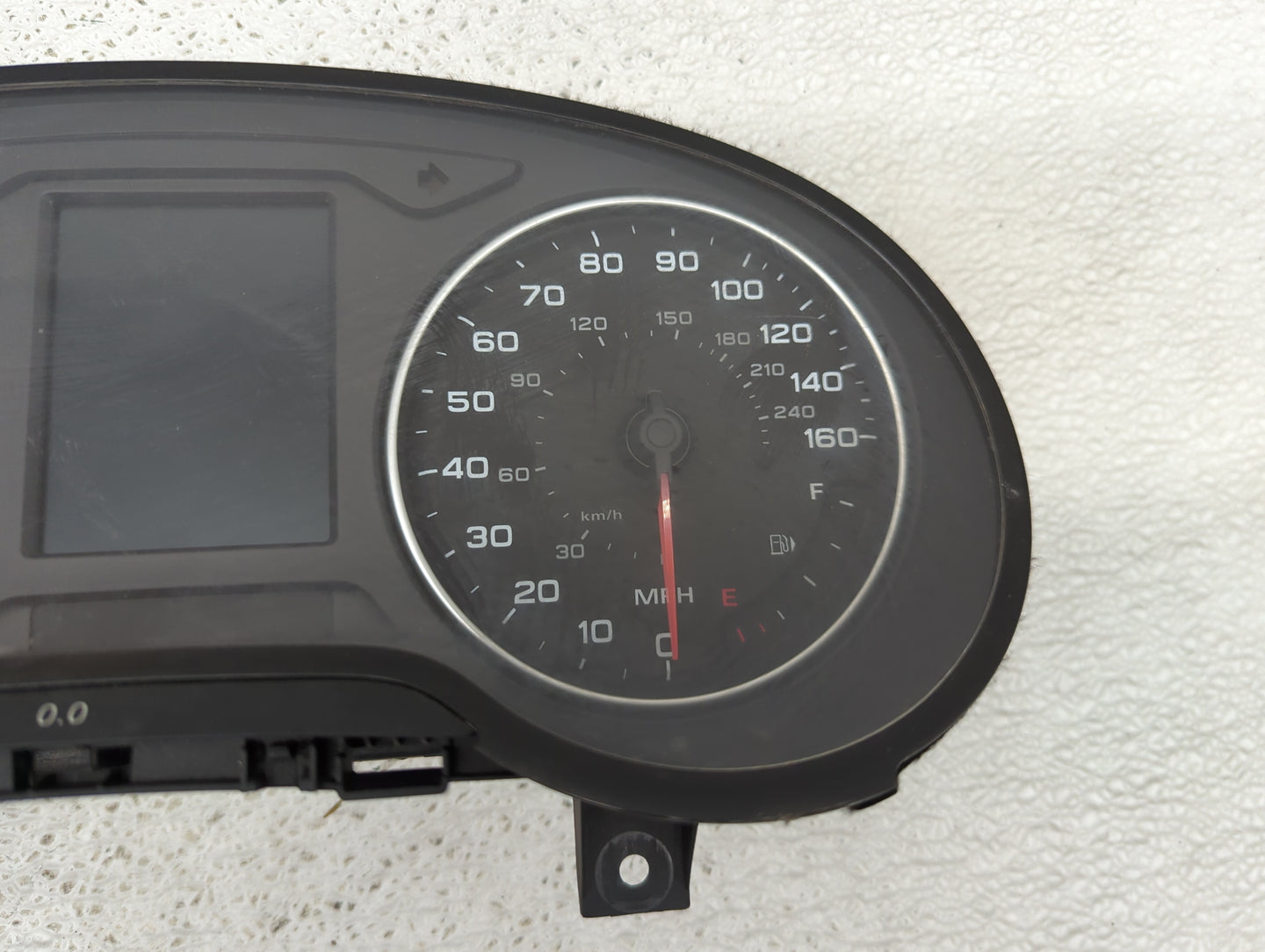 2015-2018 Audi A3 Instrument Cluster Speedometer Gauges P/N:8V0920960B Fits Fits 2015 2016 2017 2018 OEM Used Auto Parts - O