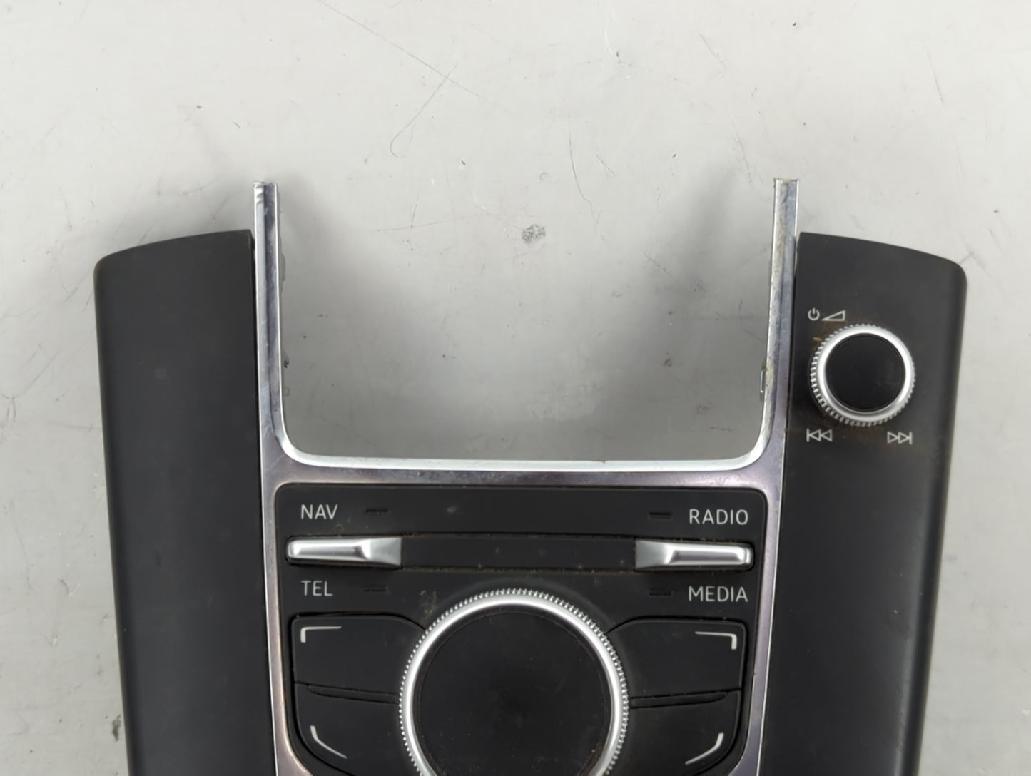2015-2018 Audi A3 Radio AM FM Cd Player Receiver Replacement P/N:8V0 919 614 P Fits Fits 2015 2016 2017 2018 OEM Used Auto P
