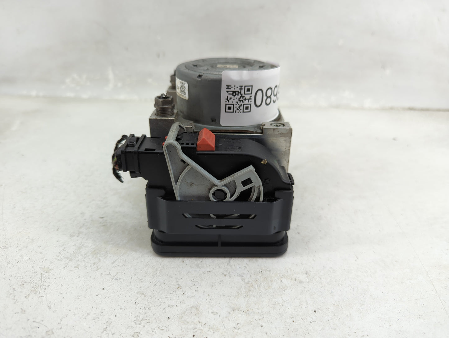 2015-2016 Audi A3 ABS Pump Control Module Replacement P/N:3Q0 907 379 Q Fits Fits 2015 2016 OEM Used Auto Parts - Oemusedaut