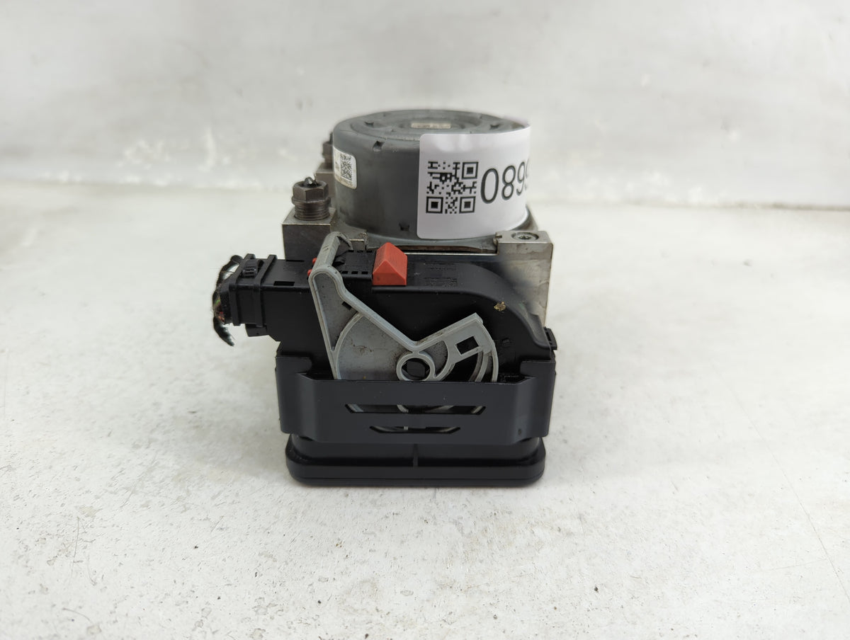2015-2016 Audi A3 Anti-Lock Brake ABS Pump Module Actuator OEM P/N:3Q0 907 379 Q Fits Fits 2015 2016 OEM Used Auto Parts - O
