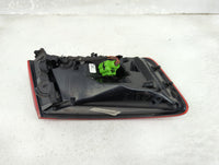 2015-2016 Audi A3 Tail Light Assembly Passenger Right OEM P/N:8V5 945 096 C Fits Fits 2015 2016 OEM Used Auto Parts - Oemuse