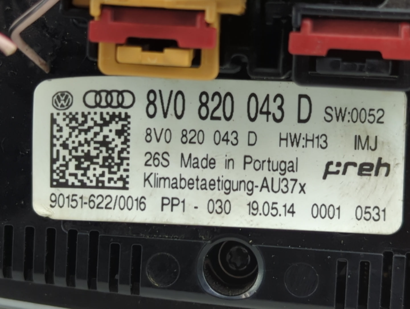 2015-2018 Audi A3 Climate Control Module Temperature AC/Heater Replacement P/N:8V0 820 043 D Fits Fits 2015 2016 2017 2018 O