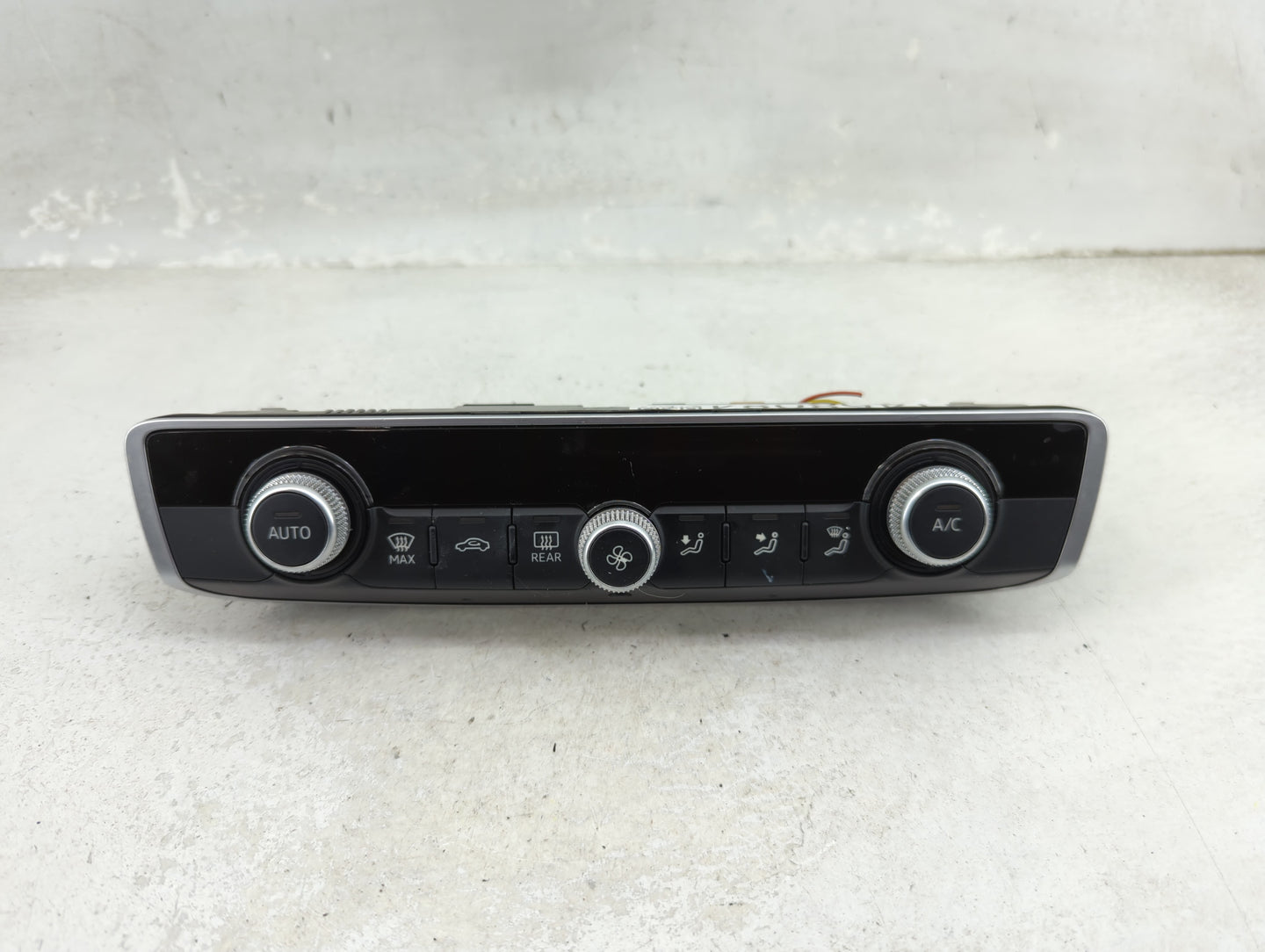 2015-2018 Audi A3 Climate Control Module Temperature AC/Heater Replacement P/N:8V0 820 043 C Fits Fits 2015 2016 2017 2018 O