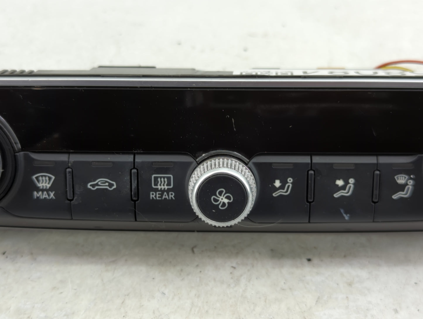 2015-2018 Audi A3 Climate Control Module Temperature AC/Heater Replacement P/N:8V0 820 043 C Fits Fits 2015 2016 2017 2018 O