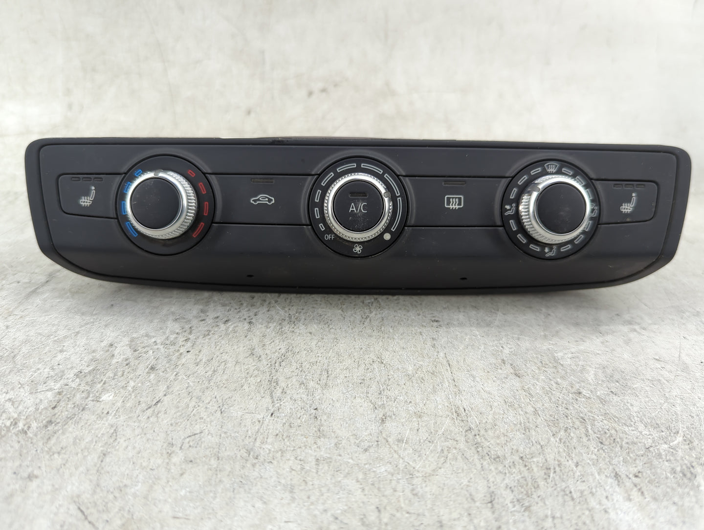 2015-2018 Audi A3 Climate Control Module Temperature AC/Heater Replacement P/N:8V0 820 047 E Fits Fits 2015 2016 2017 2018 O