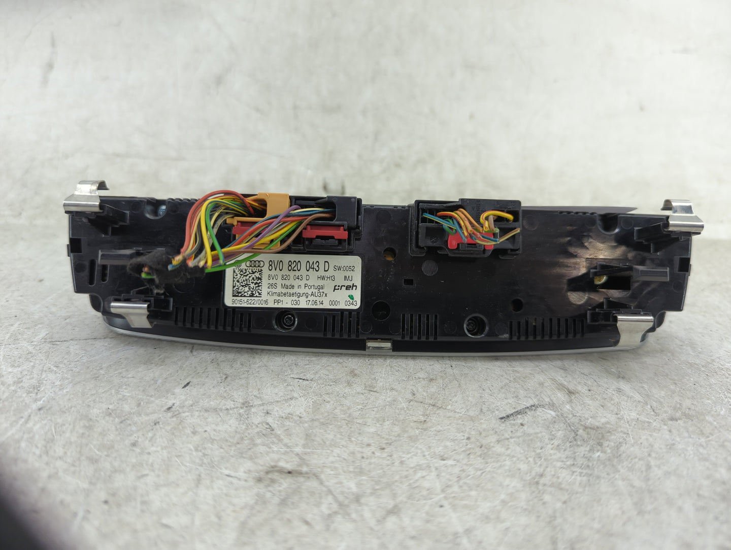 2015-2018 Audi A3 Climate Control Module Temperature AC/Heater Replacement P/N:8V0 820 043 D Fits Fits 2015 2016 2017 2018 O
