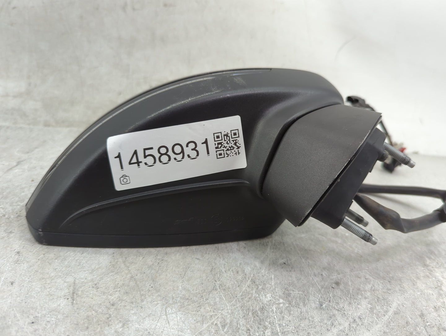 2015-2018 Audi A3 Passenger Side View Mirror - Right Door Mirror OEM Used - Oemusedautoparts1.com