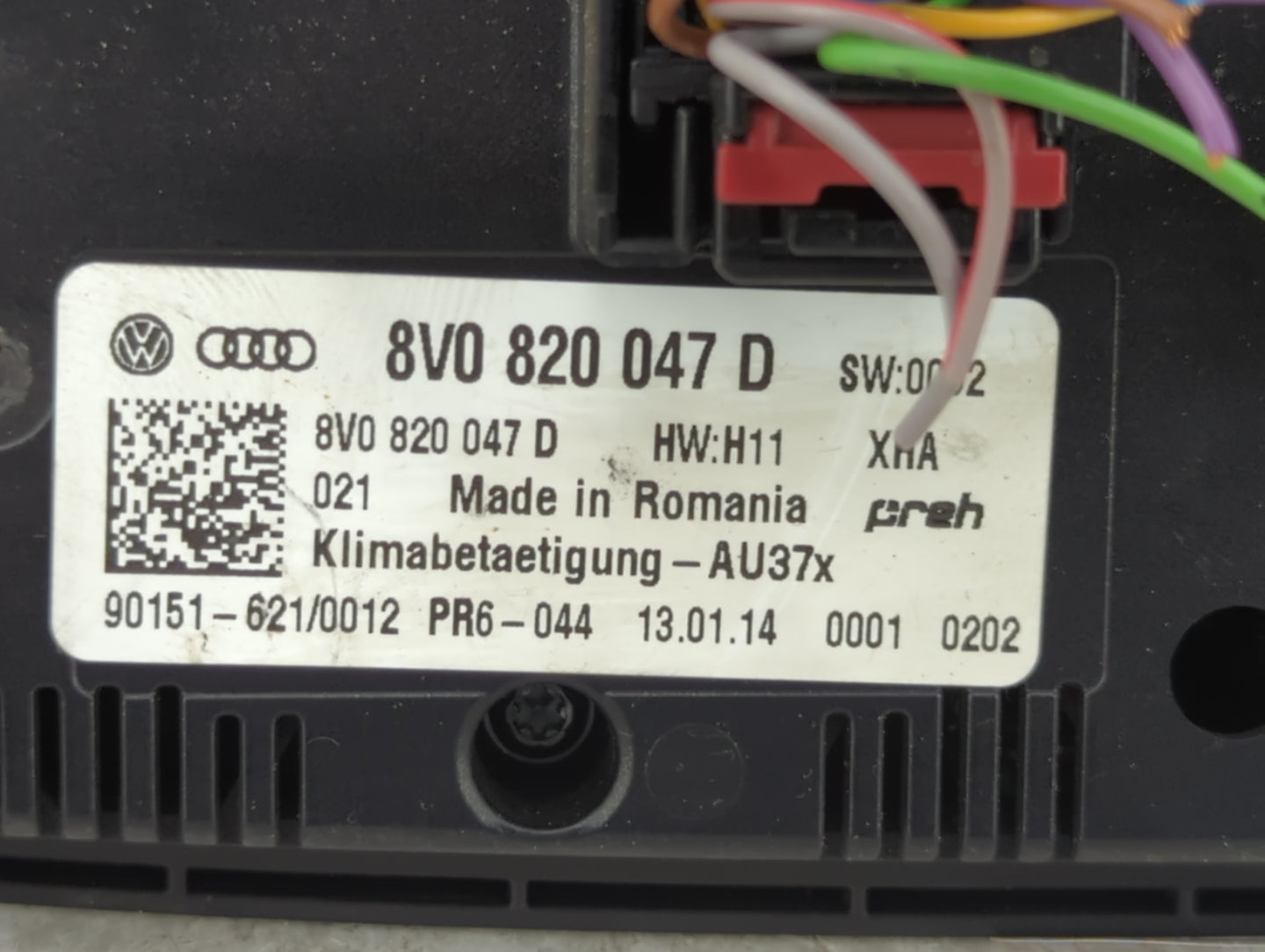 2015-2018 Audi A3 Climate Control Module Temperature AC/Heater Replacement P/N:8V0 820 047 D Fits Fits 2015 2016 2017 2018 O
