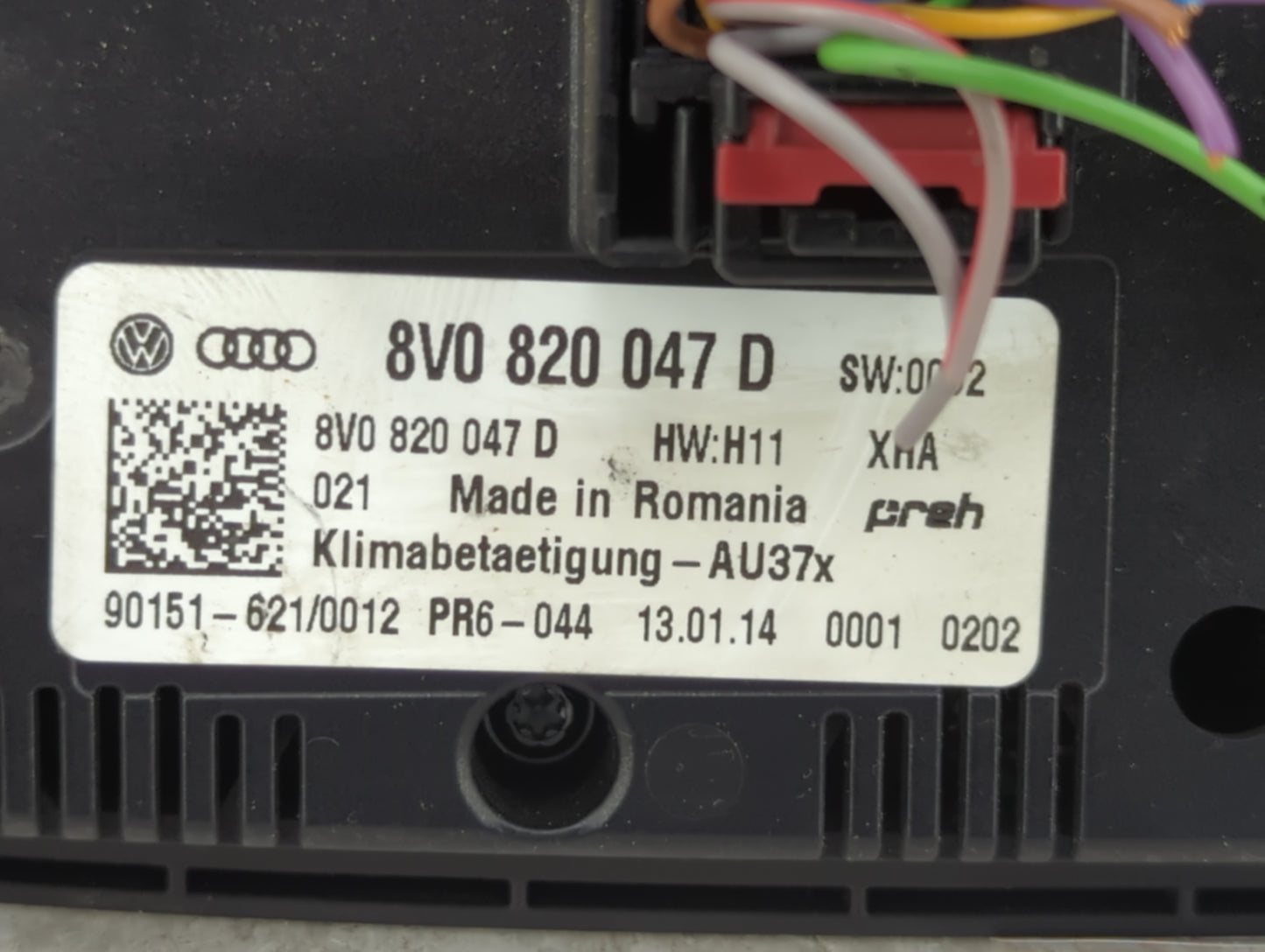 2015-2018 Audi A3 Climate Control Module Temperature AC/Heater Replacement P/N:8V0 820 047 D Fits Fits 2015 2016 2017 2018 O