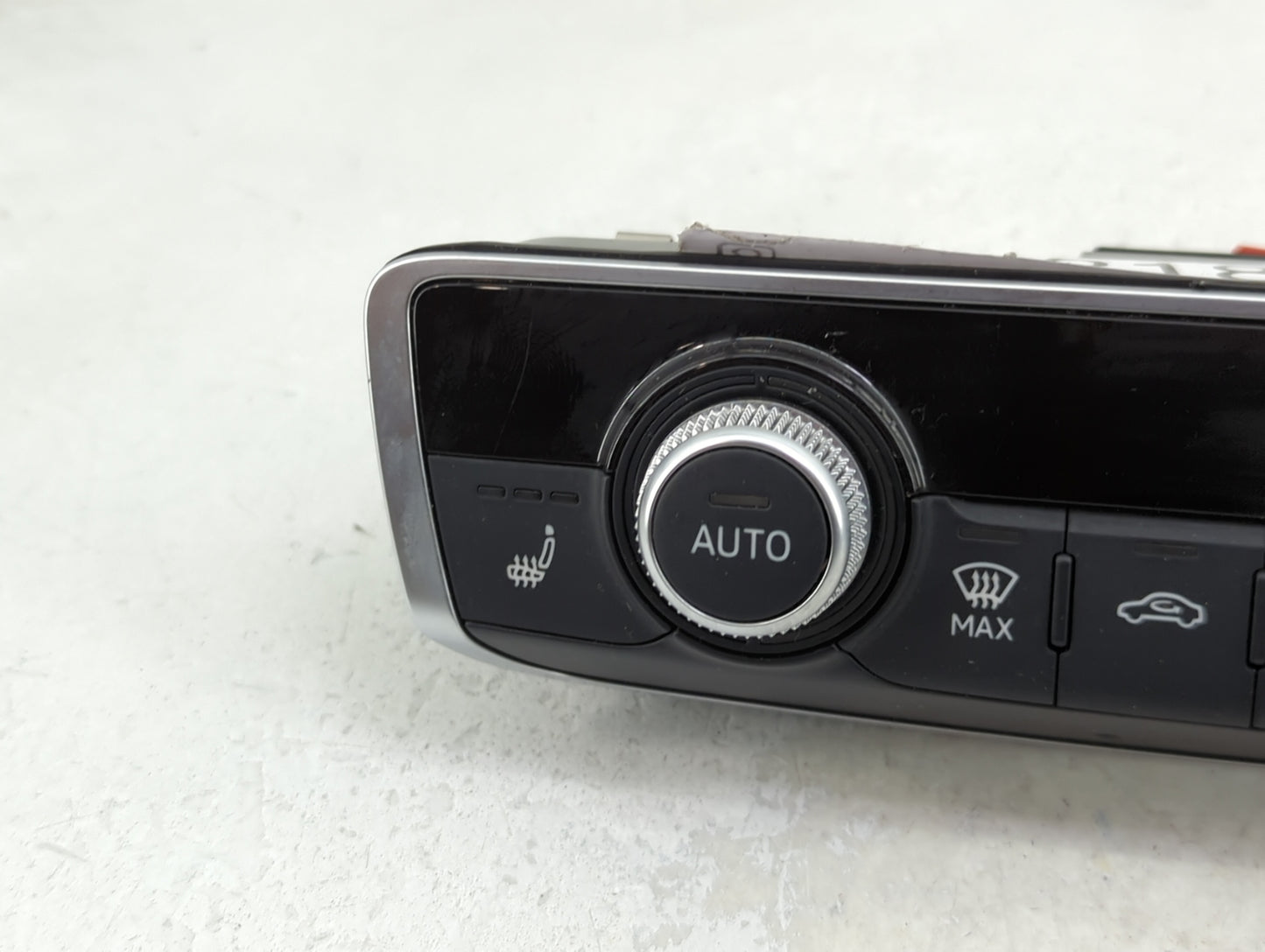 2015-2018 Audi A3 Climate Control Module Temperature AC/Heater Replacement P/N:8V0820043D Fits Fits 2015 2016 2017 2018 OEM 