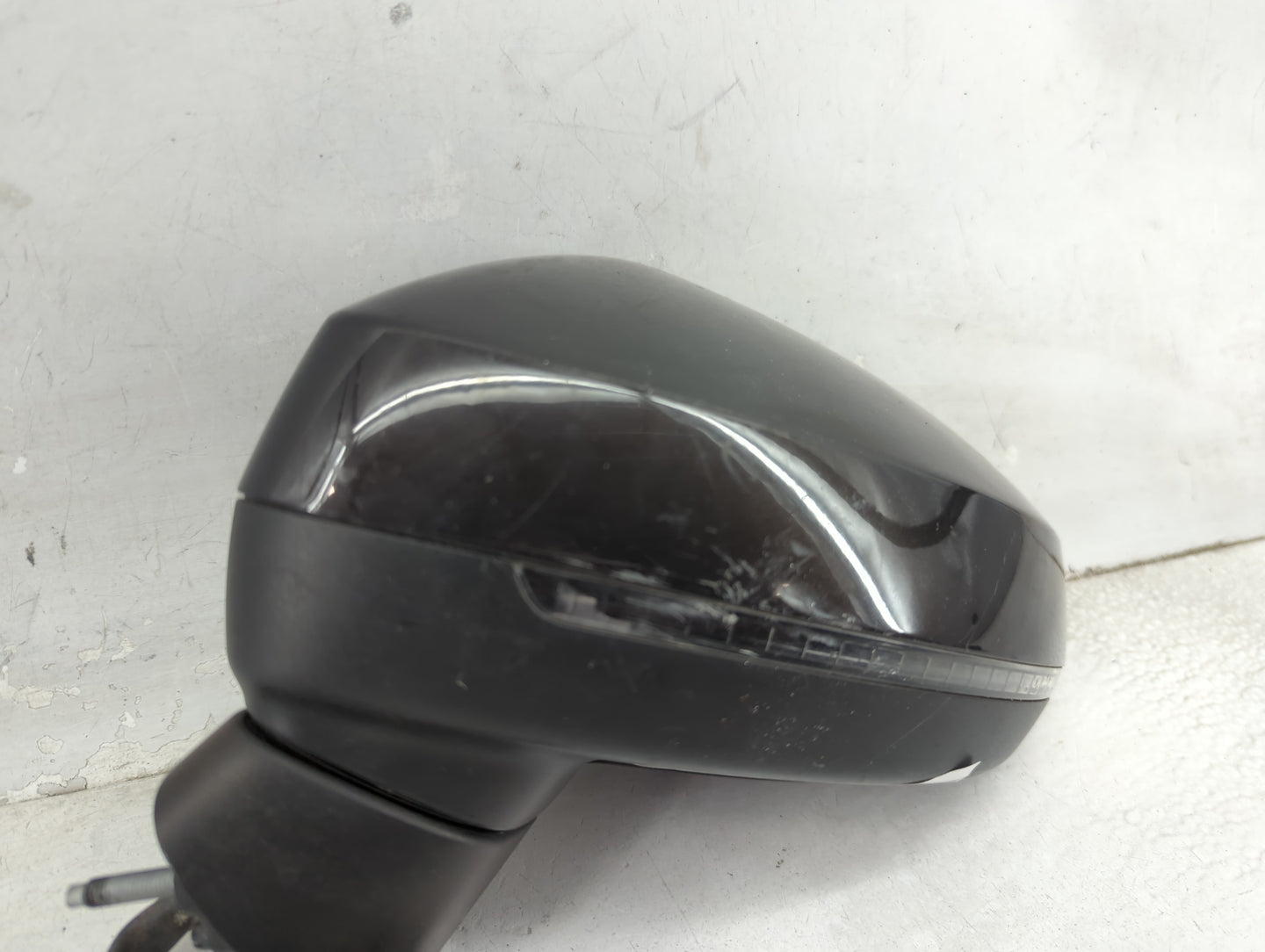 2015-2018 Audi A3 Driver Side View Mirror - Left Door Mirror OEM Used - Oemusedautoparts1.com