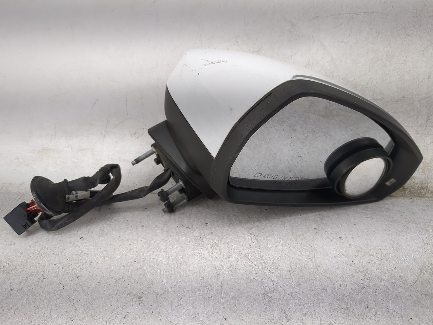 2015-2018 Audi A3 Passenger Side View Mirror - Right Door Mirror OEM Used - Oemusedautoparts1.com