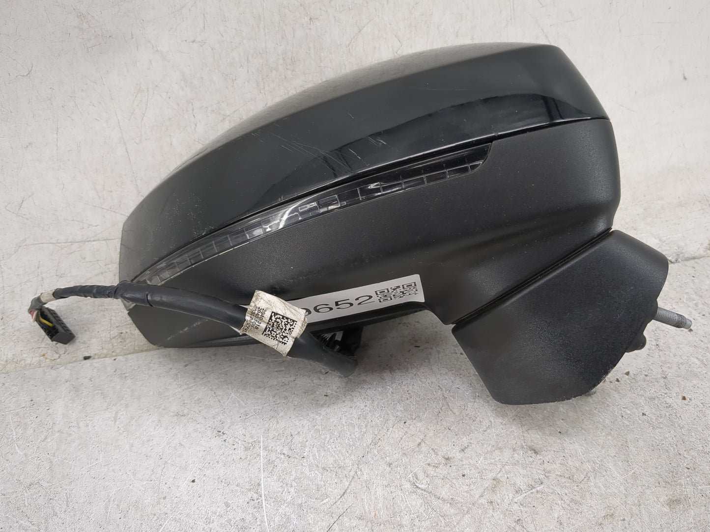 2015-2018 Audi A3 Passenger Side View Mirror - Right Door Mirror OEM Used - Oemusedautoparts1.com