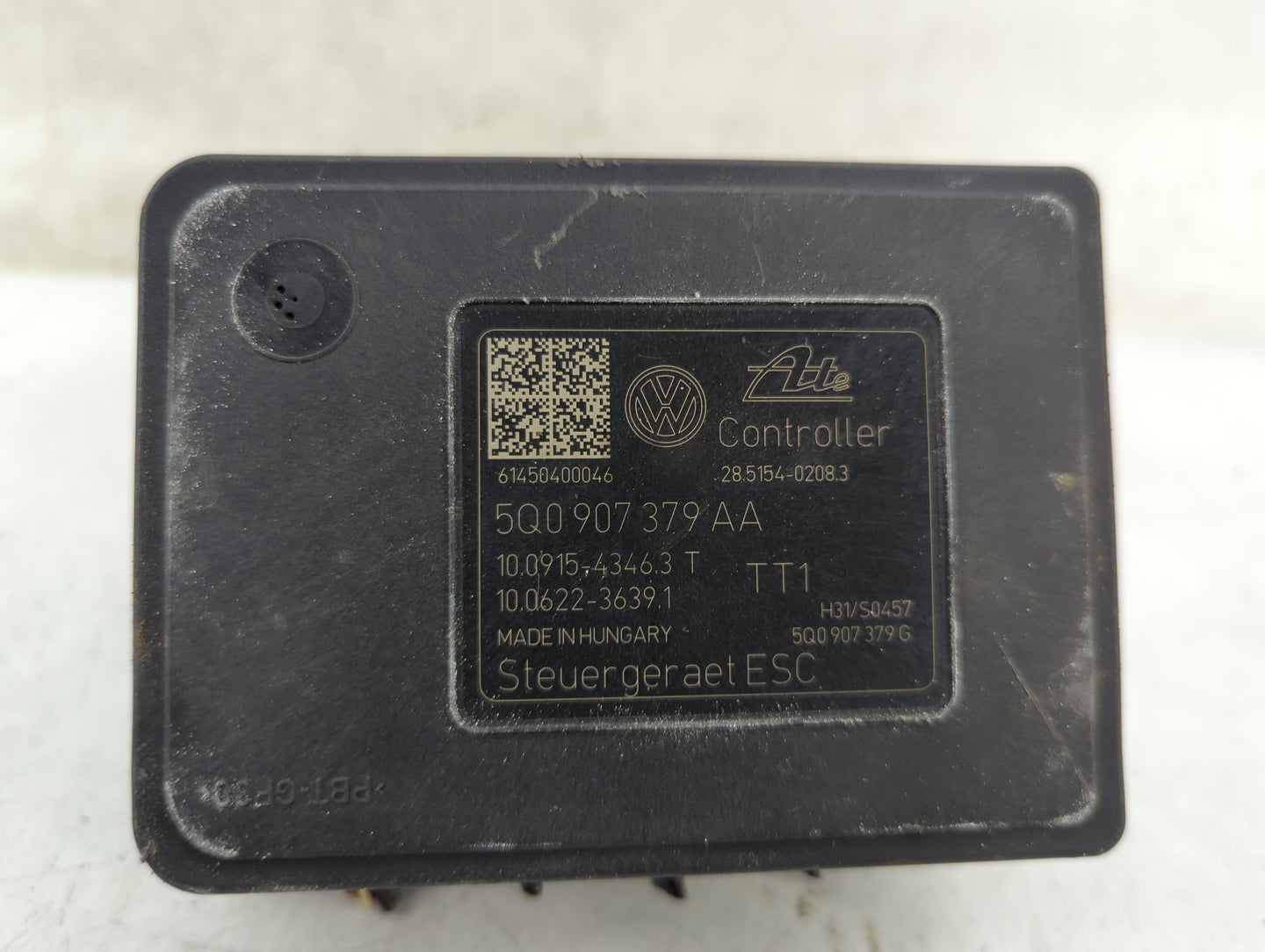 2015-2016 Audi A3 ABS Pump Control Module Replacement P/N:5Q0614517T 10.0220-0373.4, 5Q0907379AA Fits Fits 2015 2016 OEM Use