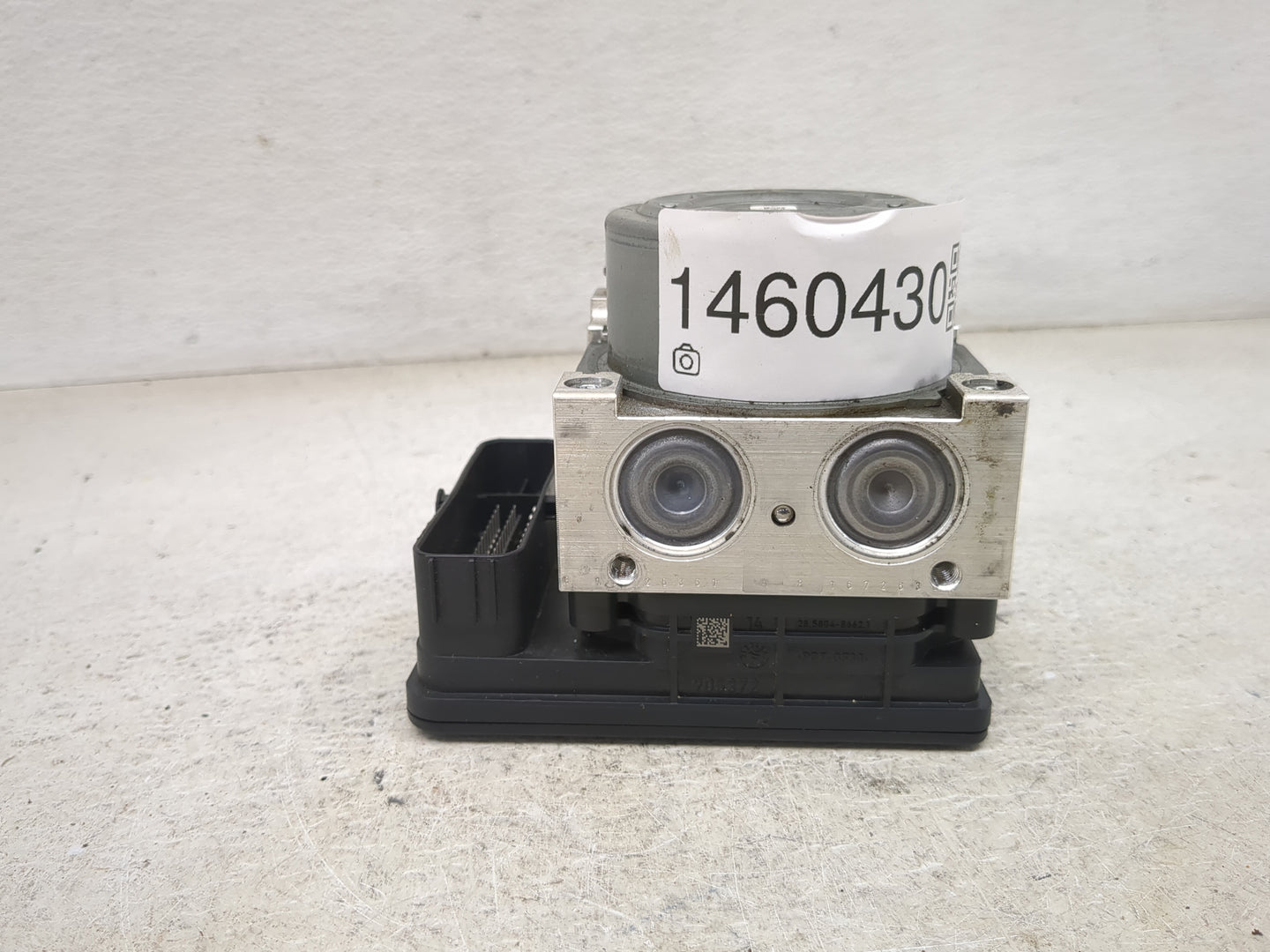 2015-2016 Audi A3 ABS Pump Control Module Replacement P/N:5Q0614517T 10.0220-0373.4 Fits Fits 2015 2016 OEM Used Auto Parts 