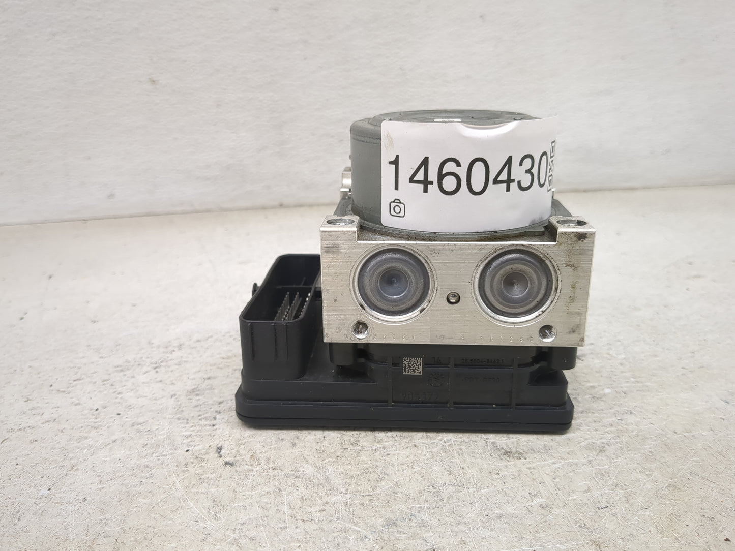2015-2016 Audi A3 ABS Pump Control Module Replacement P/N:5Q0614517T 10.0220-0373.4 Fits Fits 2015 2016 OEM Used Auto Parts 