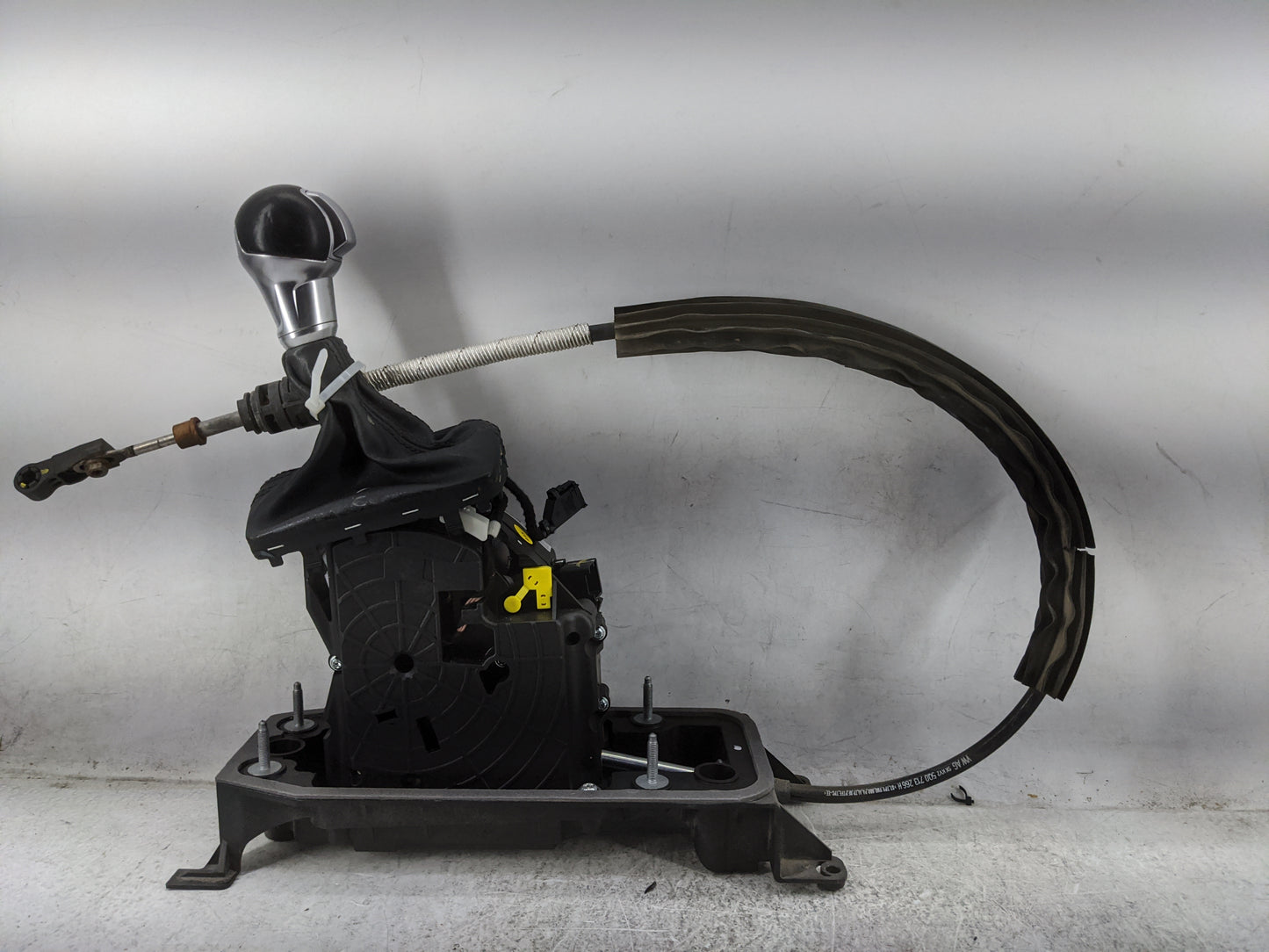 2015 Audi A3 Floor Console Assembly Shifter - Oemusedautoparts1.com