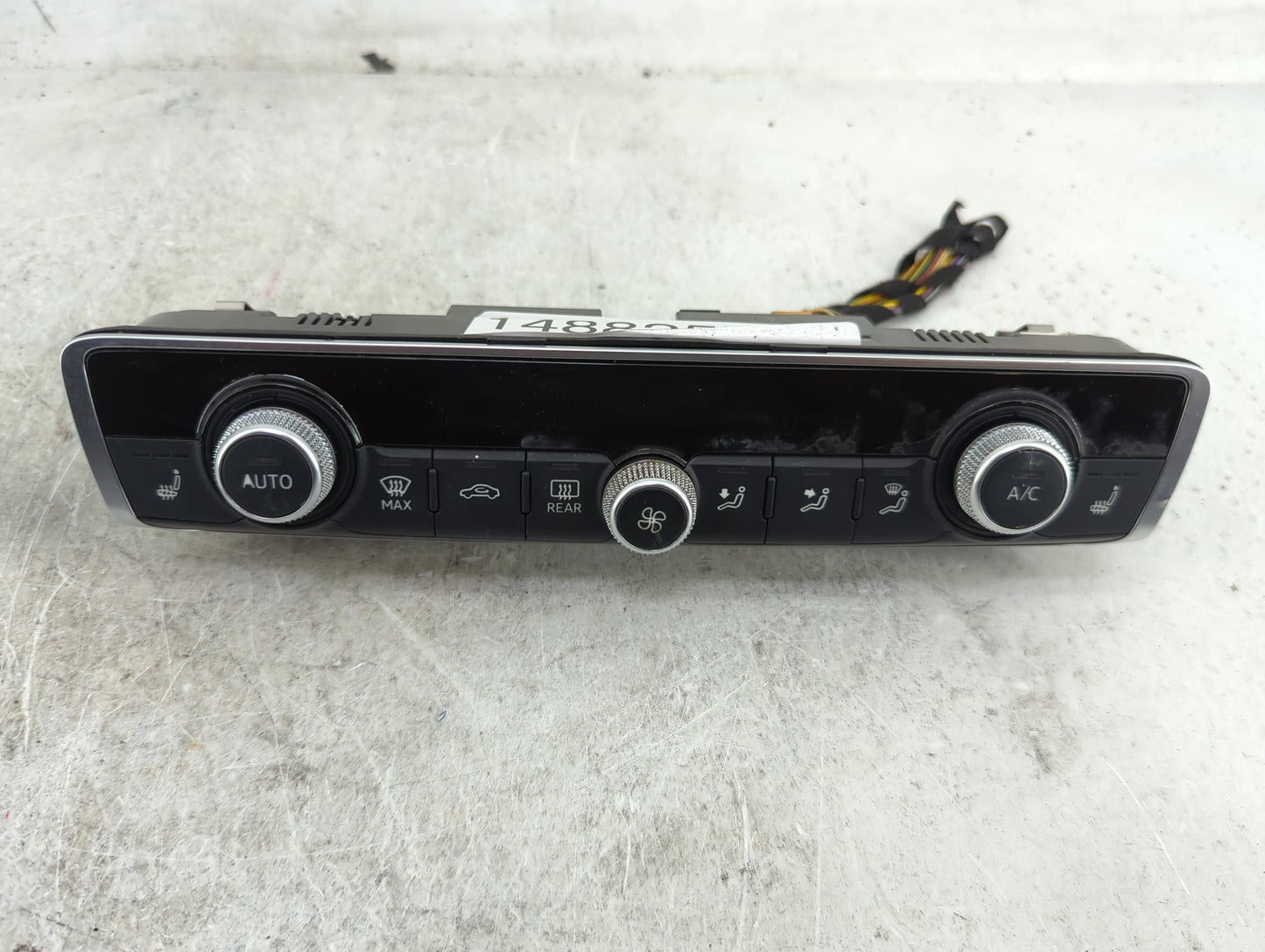 2015-2018 Audi A3 Climate Control Module Temperature AC/Heater Replacement P/N:8V0820043D Fits Fits 2015 2016 2017 2018 OEM 