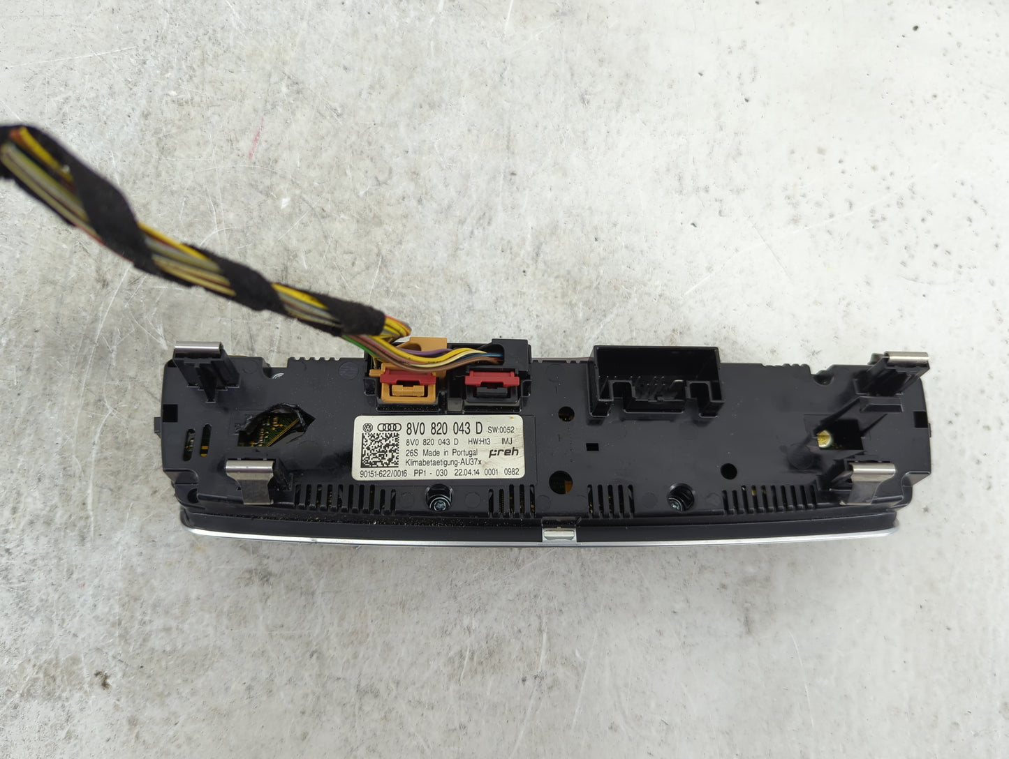 2015-2018 Audi A3 Climate Control Module Temperature AC/Heater Replacement P/N:8V0820043D Fits Fits 2015 2016 2017 2018 OEM 