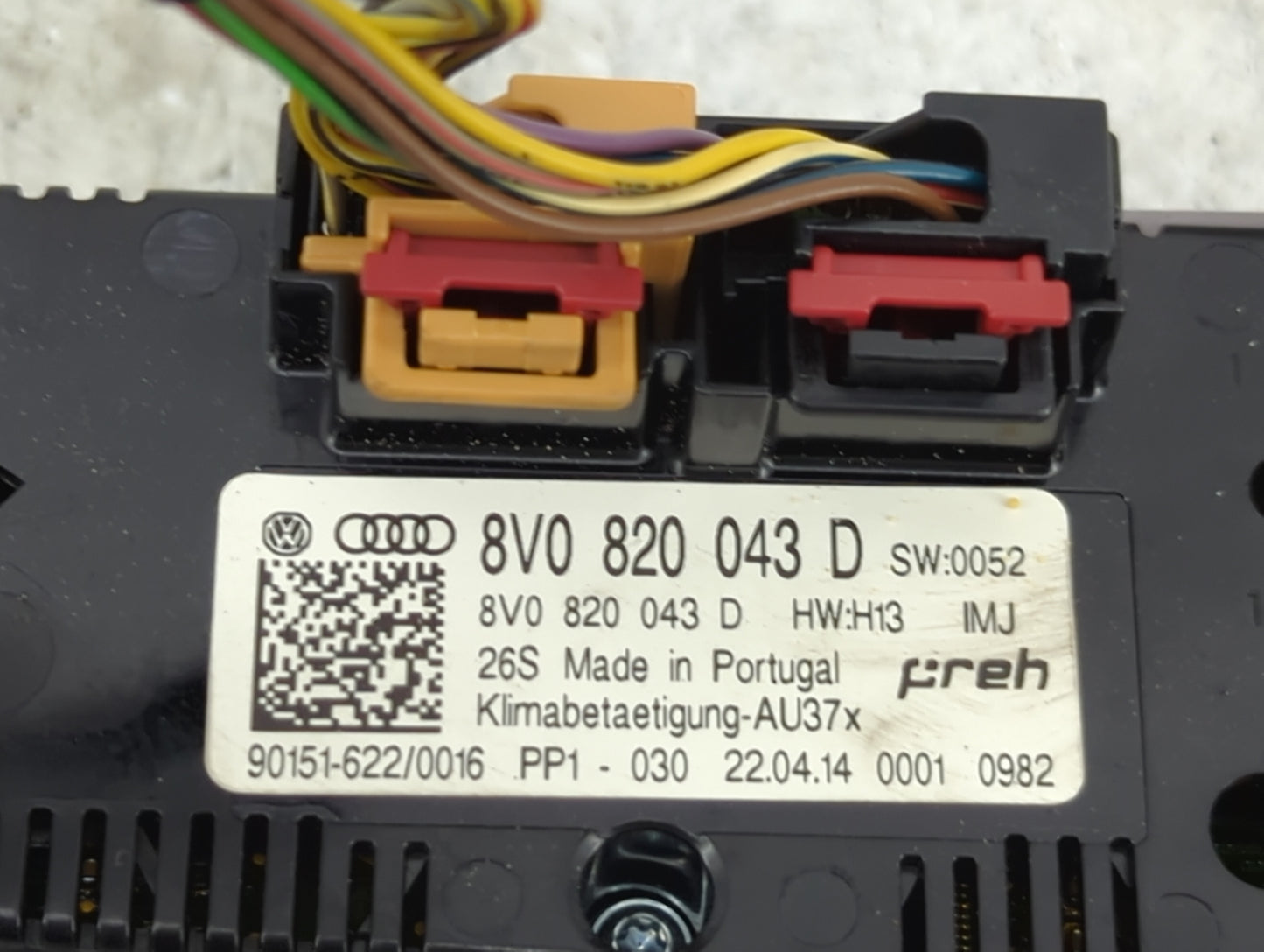 2015-2018 Audi A3 Climate Control Module Temperature AC/Heater Replacement P/N:8V0820043D Fits Fits 2015 2016 2017 2018 OEM 