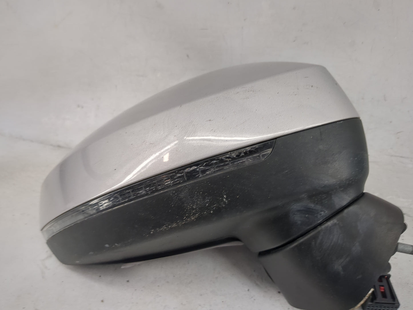 2015-2018 Audi A3 Passenger Side View Mirror - Right Door Mirror OEM Used - Oemusedautoparts1.com