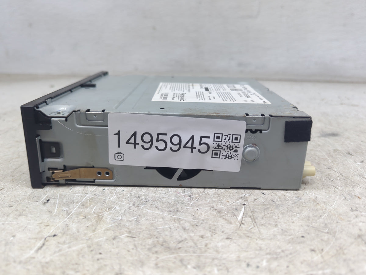 2015-2018 Audi A3 Radio AM FM Cd Player Receiver Replacement P/N:8V0035844 CQ-SA14E4AE Fits Fits 2015 2016 2017 2018 OEM Use