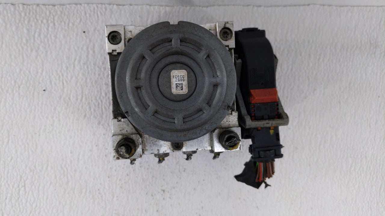 2015-2016 Audi A3 ABS Pump Control Module Replacement P/N:3Q0 614 517 Q 5Q0 614 517 K, 5Q0 614 517 T Fits Fits 2015 2016 OEM