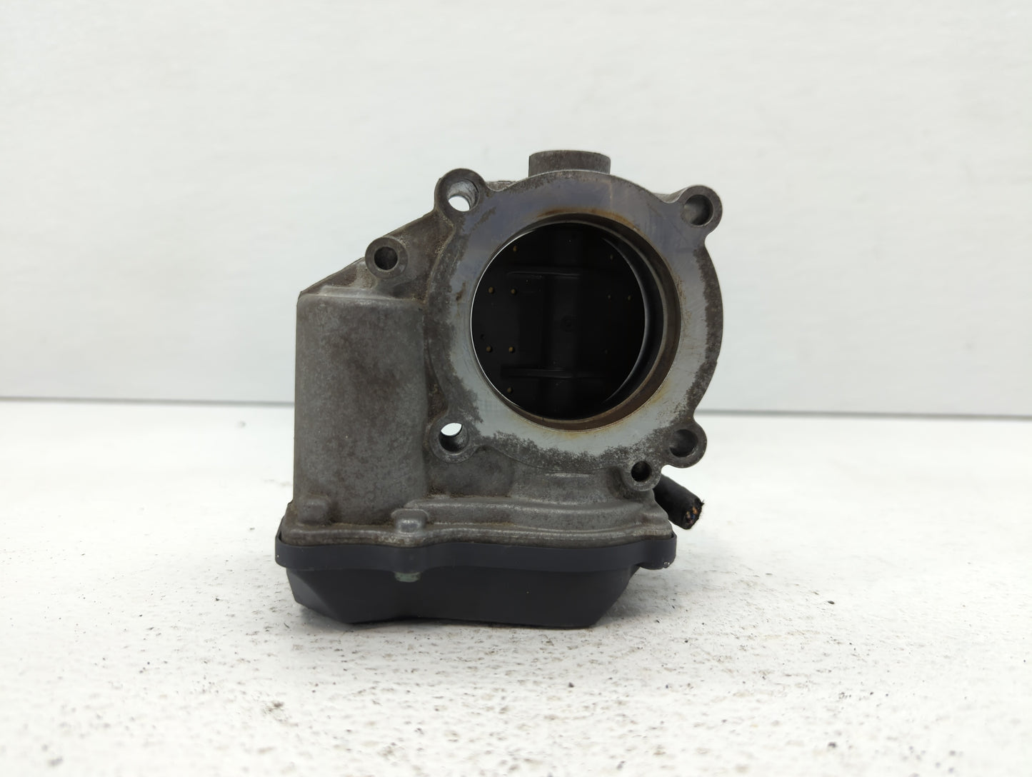 2006-2018 Audi A3 Throttle Body P/N:06F 133 062 T 06F 133 062 Q Fits OEM Used Auto Parts - Oemusedautoparts1.com