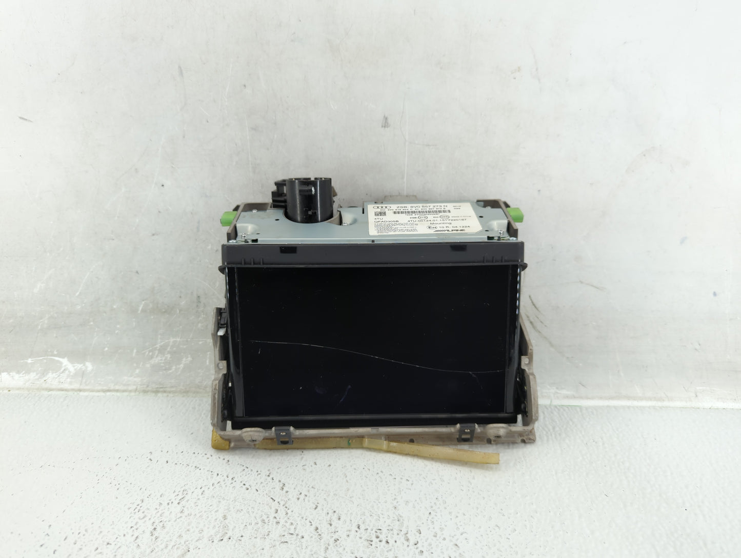 2015 Audi A3 Radio AM FM Cd Player Receiver Replacement P/N:8V0 857 273 M Fits OEM Used Auto Parts - Oemusedautoparts1.com