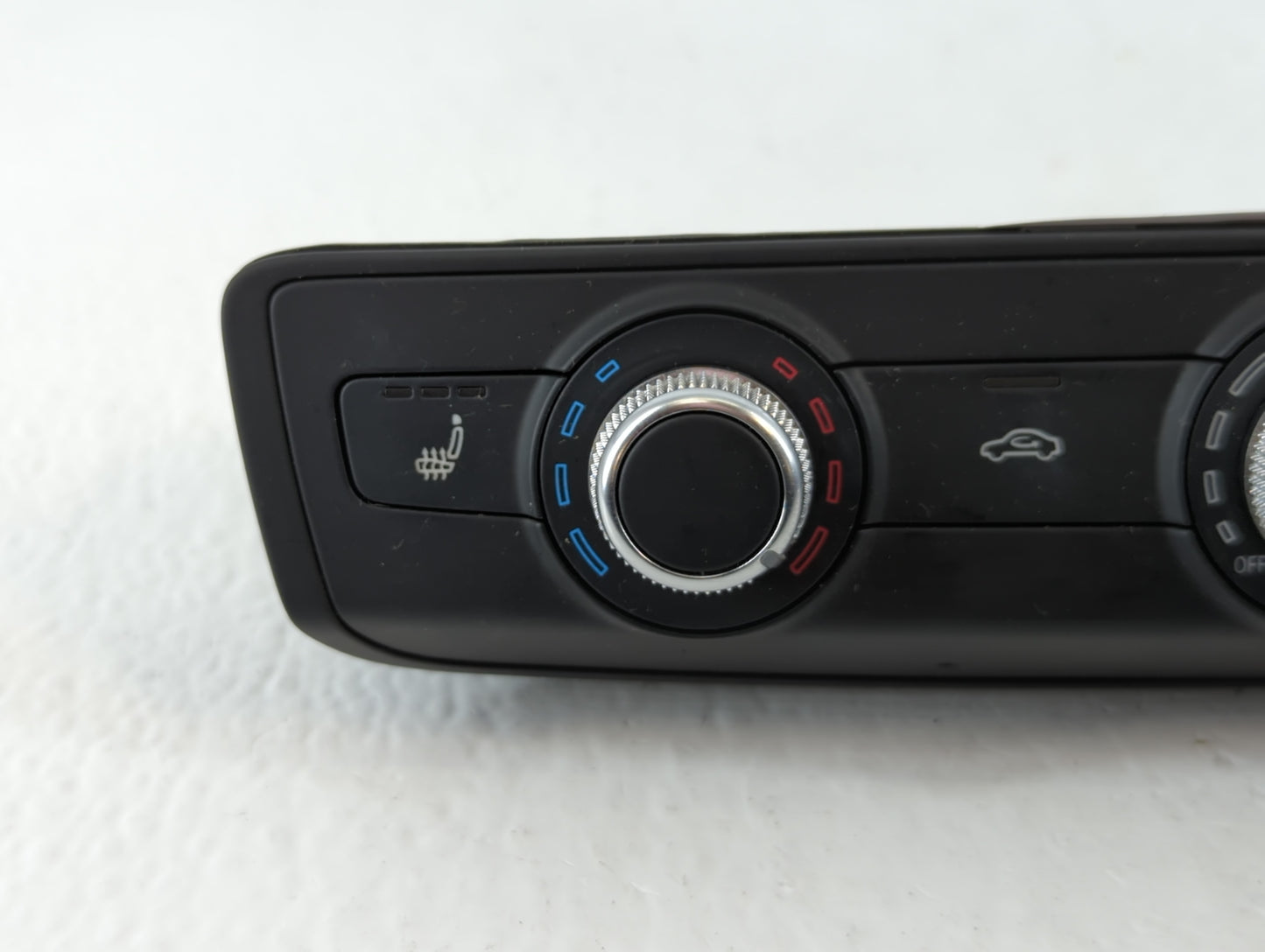 2015-2018 Audi A3 Climate Control Module Temperature AC/Heater Replacement P/N:8V0 820 047 E Fits Fits 2015 2016 2017 2018 O