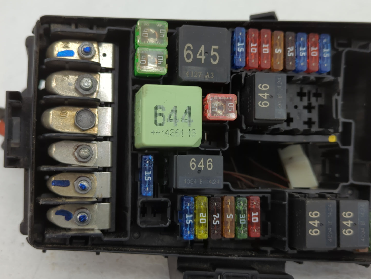 2015-2018 Audi A3 Fusebox Fuse Box Panel Relay Module P/N:6351-2832 Fits Fits 2015 2016 2017 2018 2019 2020 2021 OEM Used Au