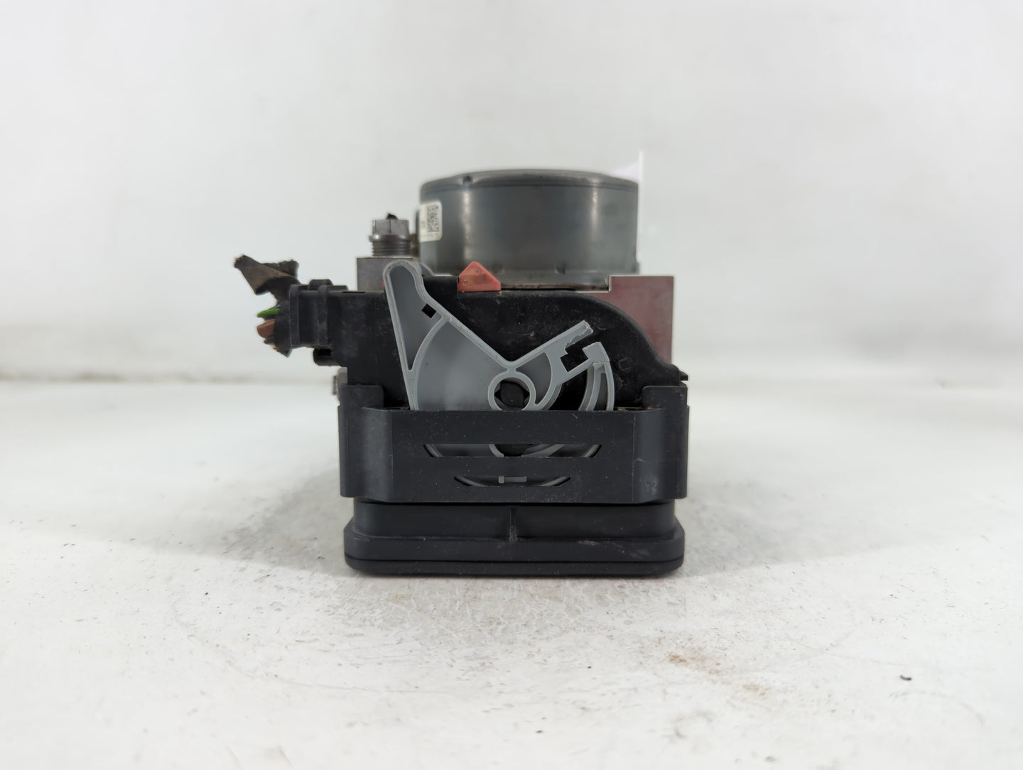 2015-2016 Audi A3 ABS Pump Control Module Replacement P/N:5Q0 614 517 T Fits Fits 2015 2016 OEM Used Auto Parts - Oemusedaut