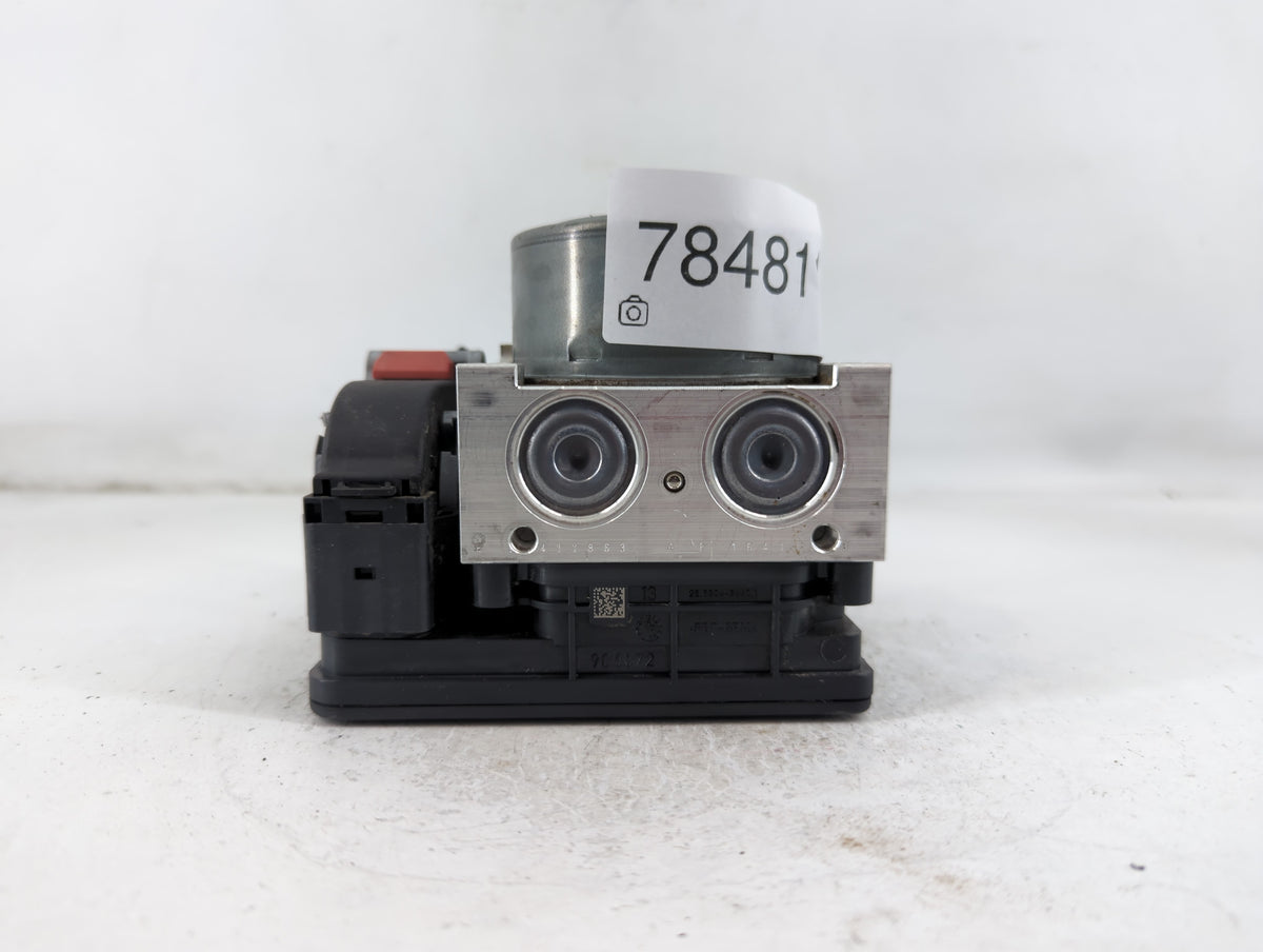 2015-2016 Audi A3 Anti-Lock Brake ABS Pump Module Actuator OEM P/N:5Q0 614 517 T Fits Fits 2015 2016 OEM Used Auto Parts - O