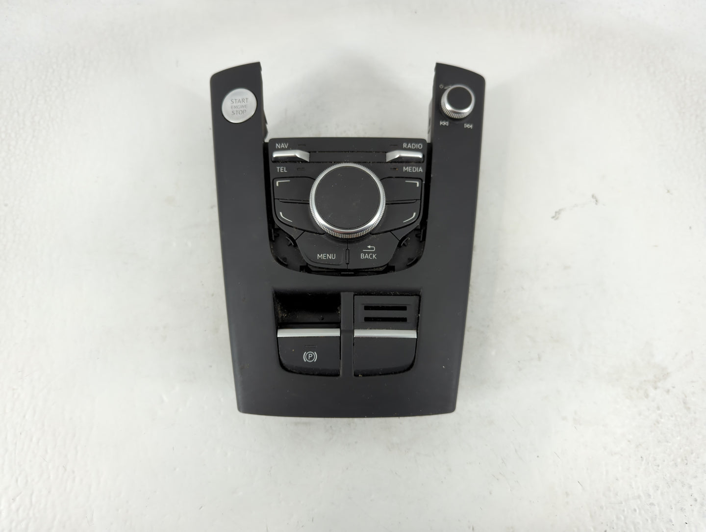 2015 Audi A3 Radio AM FM Cd Player Receiver Replacement P/N:8V0 919 614 C Fits OEM Used Auto Parts - Oemusedautoparts1.com