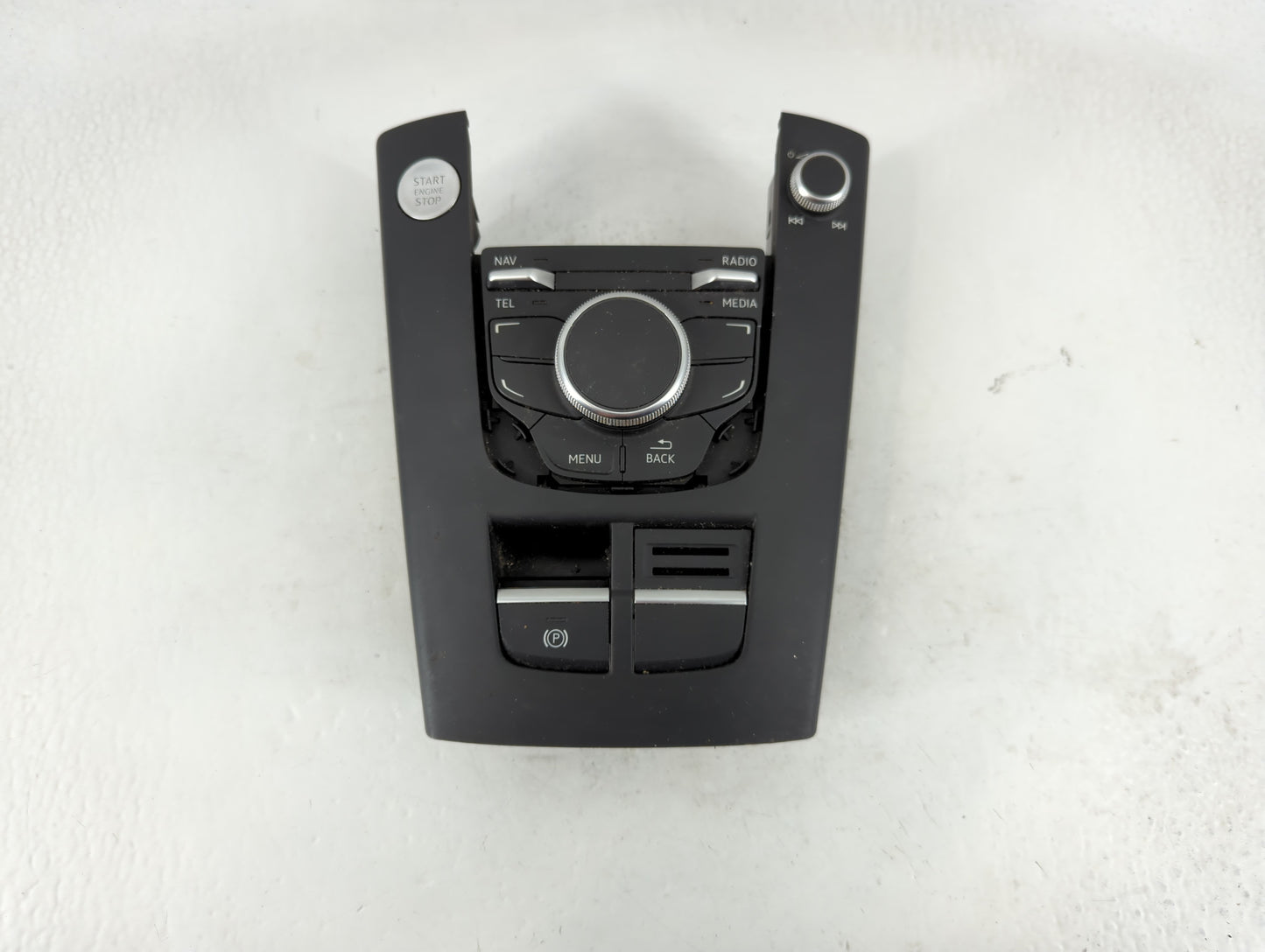2015 Audi A3 Radio AM FM Cd Player Receiver Replacement P/N:8V0 919 614 C Fits OEM Used Auto Parts - Oemusedautoparts1.com