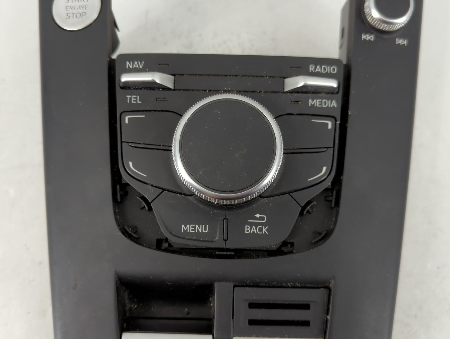2015 Audi A3 Radio AM FM Cd Player Receiver Replacement P/N:8V0 919 614 C Fits OEM Used Auto Parts - Oemusedautoparts1.com
