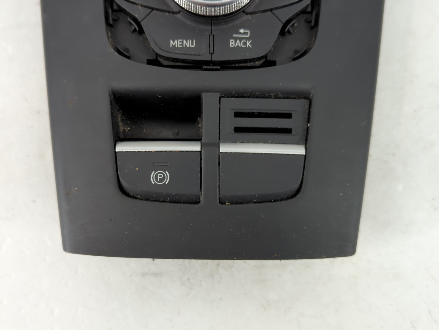 2015 Audi A3 Radio AM FM Cd Player Receiver Replacement P/N:8V0 919 614 C Fits OEM Used Auto Parts - Oemusedautoparts1.com