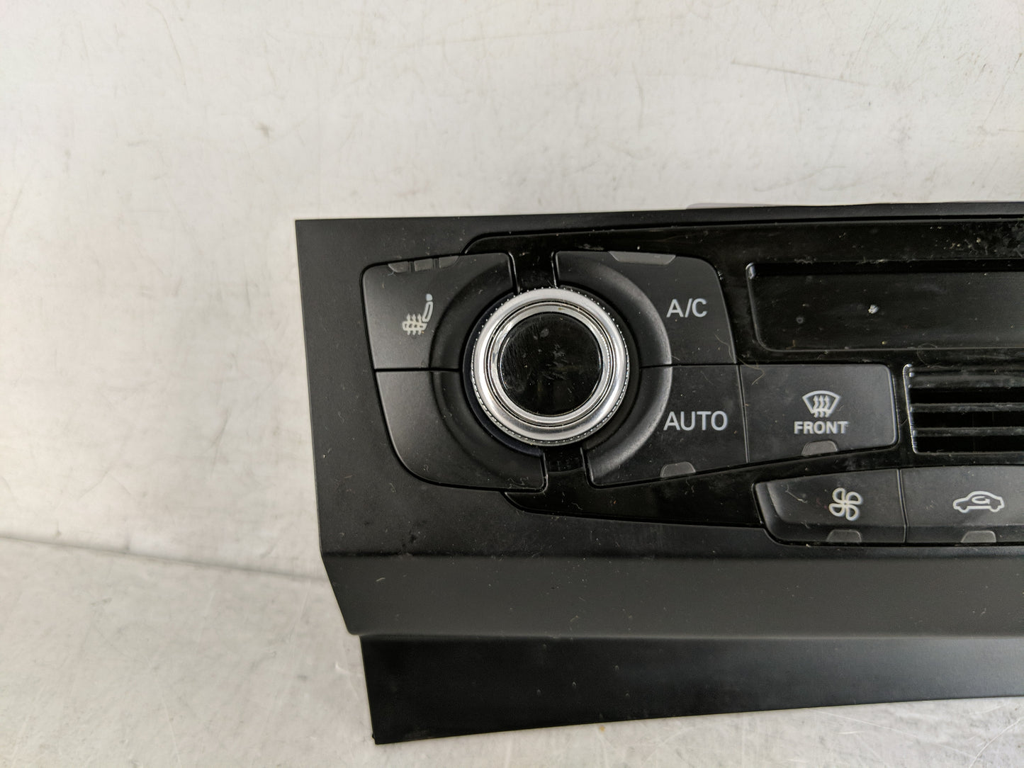 2013-2016 Audi A4 Climate Control Module Temperature AC/Heater Replacement P/N:8K1 820 043 AQ Fits Fits 2013 2014 2015 2016 