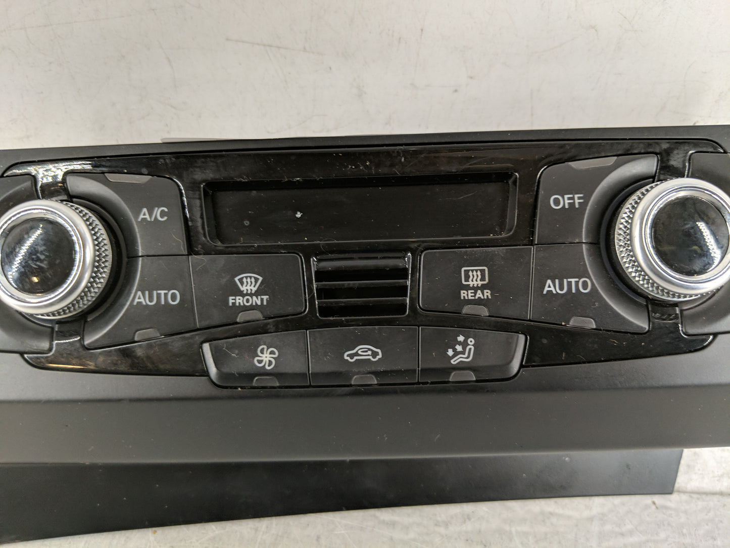 2013-2016 Audi A4 Climate Control Module Temperature AC/Heater Replacement P/N:8K1 820 043 AQ Fits Fits 2013 2014 2015 2016 