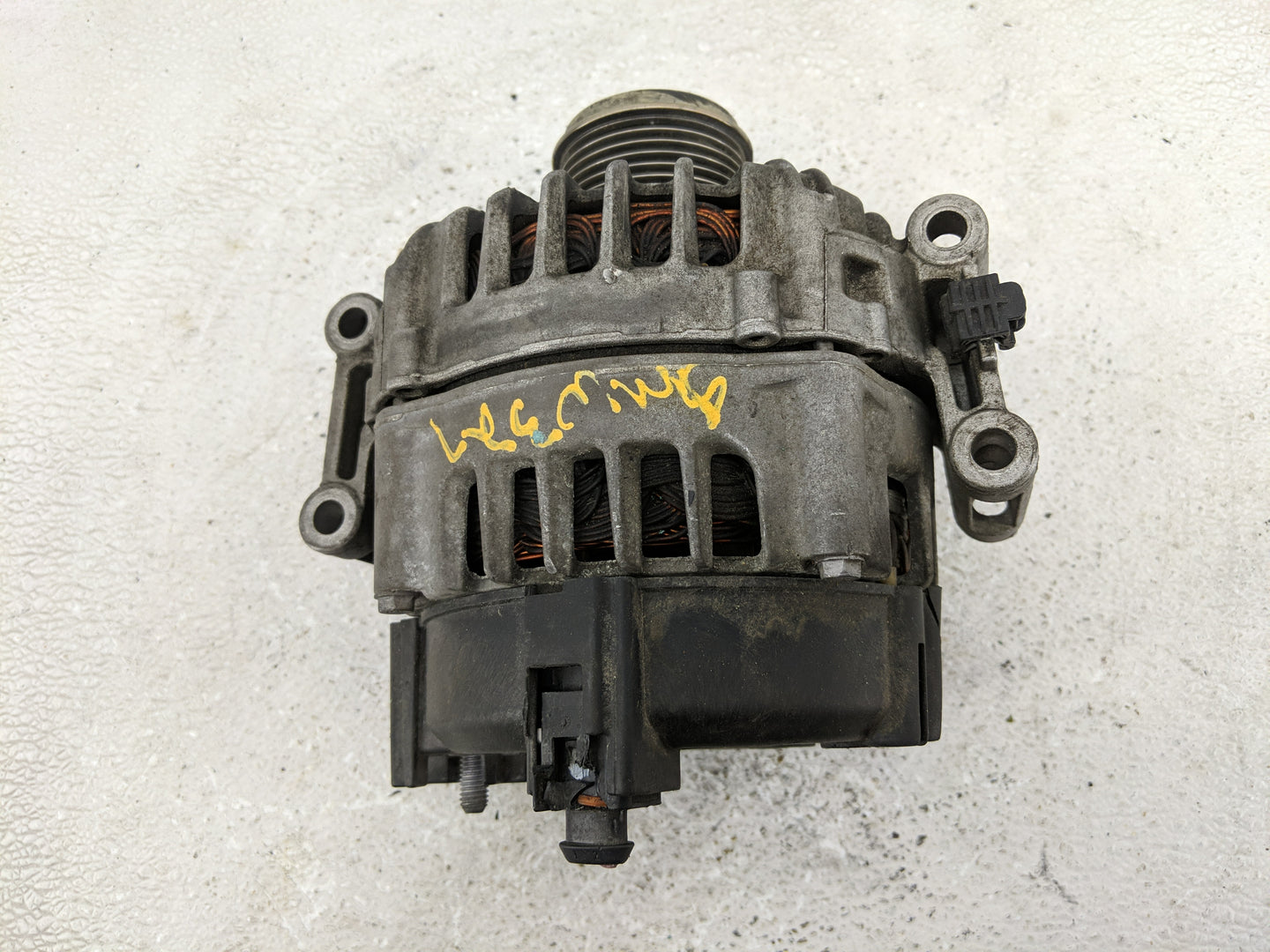 2013-2016 Audi A4 Alternator Replacement Generator Charging Assembly Engine OEM P/N:06H 903 017 K Fits OEM Used Auto Parts -