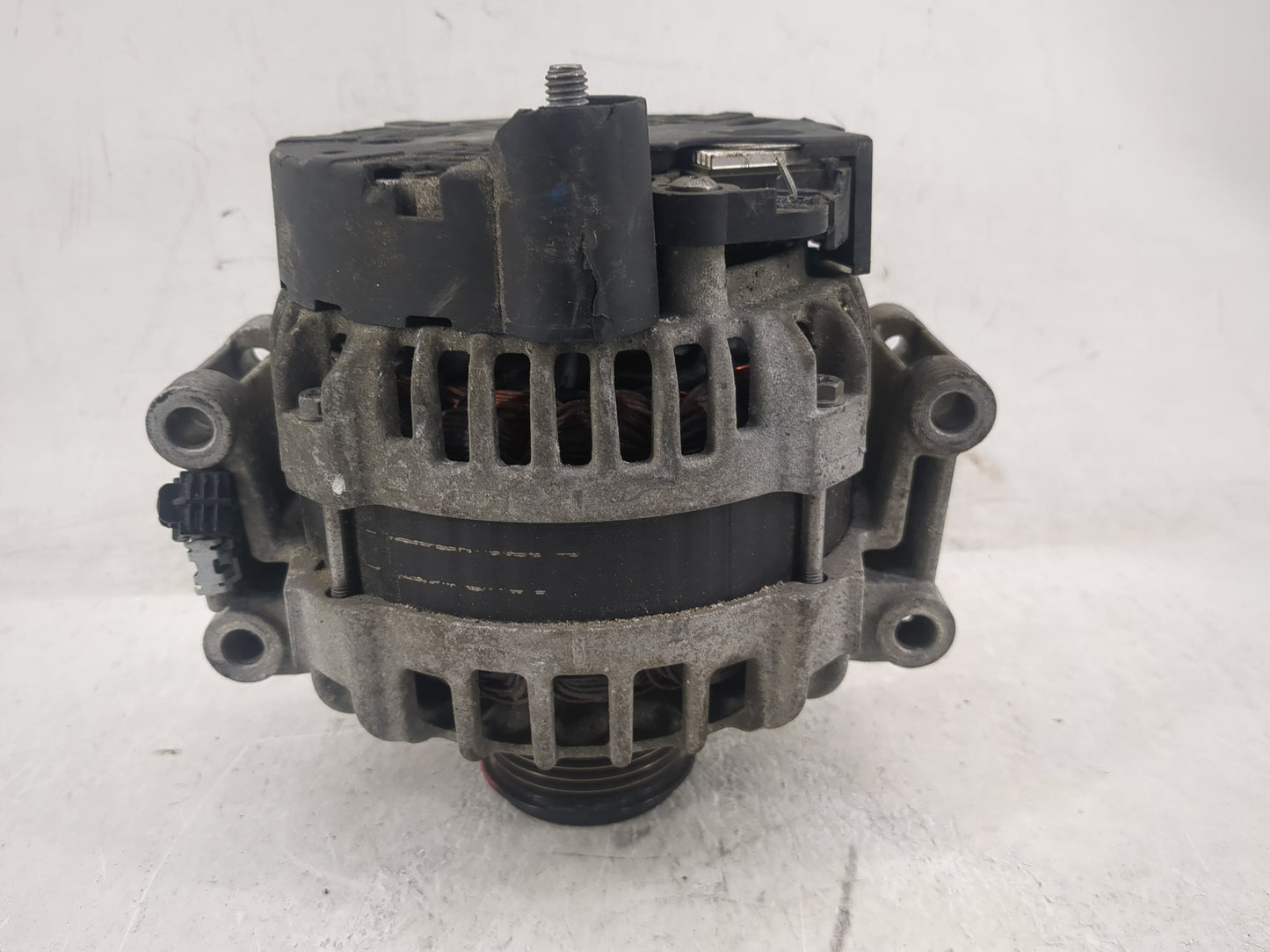 2013-2016 Audi A4 Alternator Replacement Generator Charging Assembly Engine OEM P/N:0 125 711 152 06H 903 018 J Fits OEM Use
