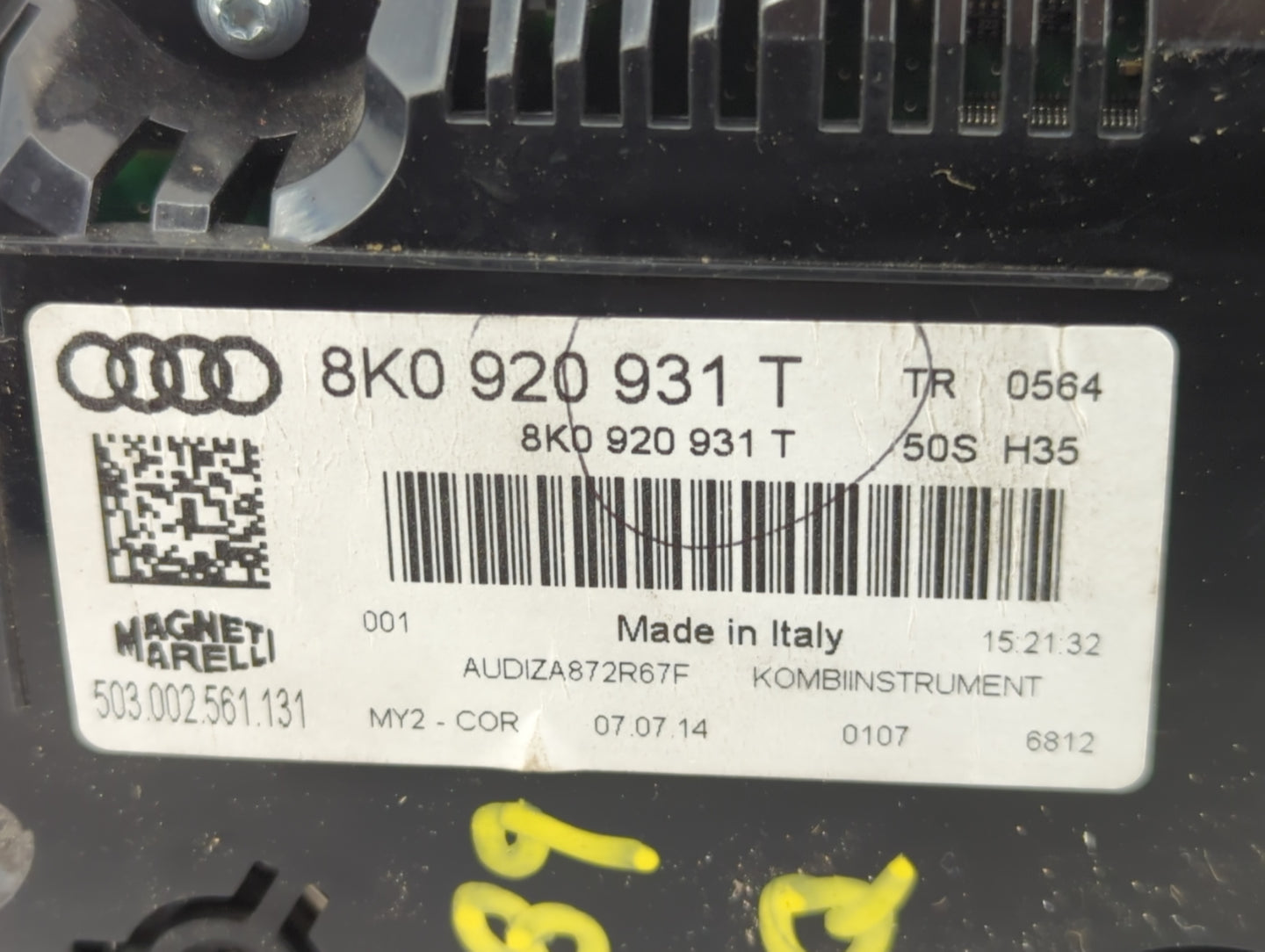 2015-2016 Audi A4 Instrument Cluster Speedometer Gauges P/N:8K0 920 931 Fits Fits 2015 2016 OEM Used Auto Parts - Oemusedaut