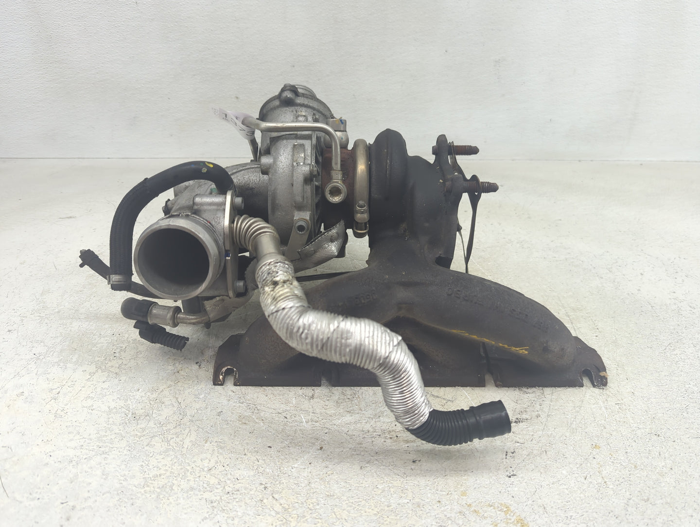 2013-2016 Audi A4 Turbocharger Turbo Charger Super Charger Supercharger - Oemusedautoparts1.com