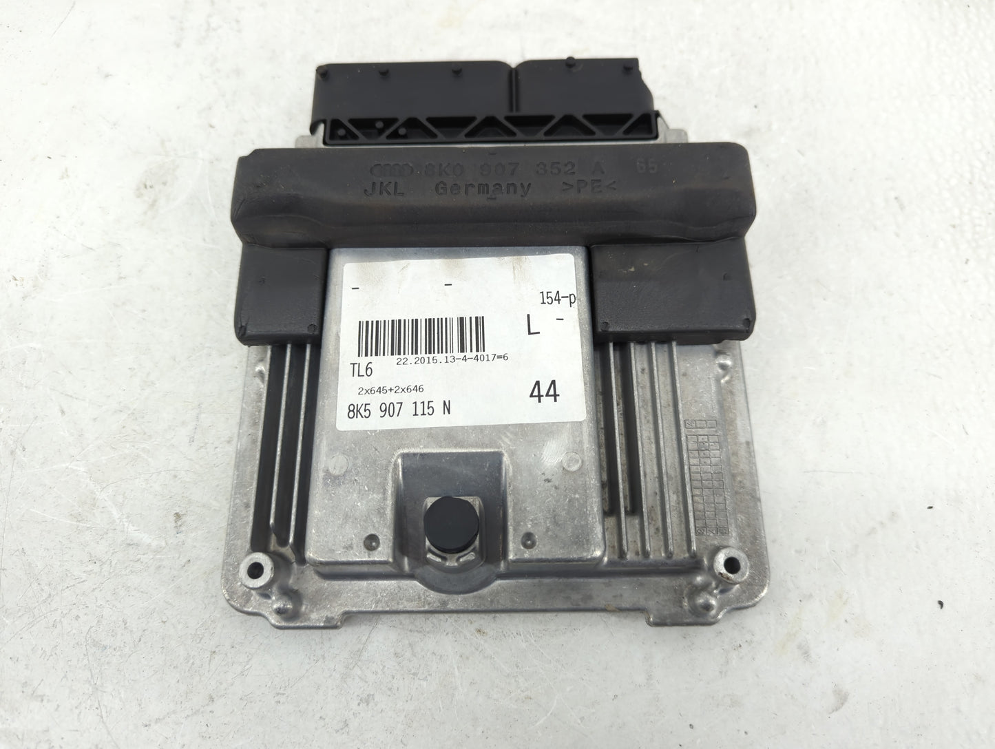 2015 Audi A4 PCM Engine Control Computer ECU ECM PCU OEM P/N:8K5907115N Fits OEM Used Auto Parts - Oemusedautoparts1.com