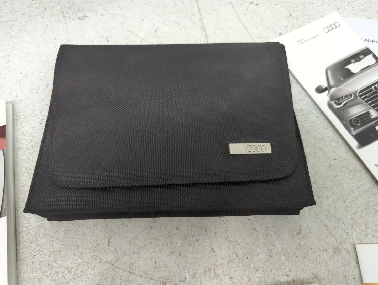2015 Audi A4 Owners Manual Book Guide P/N:152.561.8K0.23 OEM Used Auto Parts - Oemusedautoparts1.com